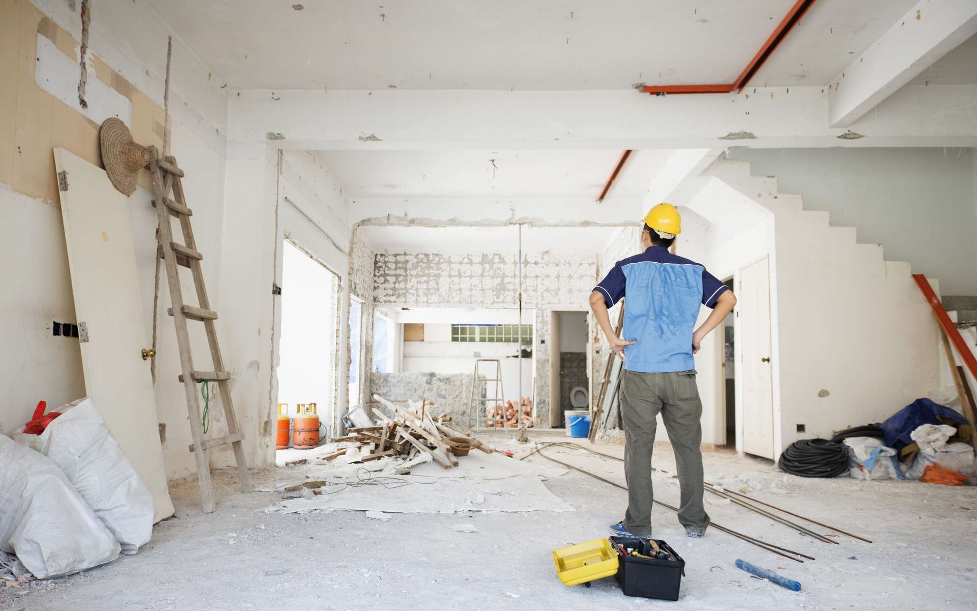d&eacute;couvrez nos conseils et solutions pour r&eacute;ussir votre r&eacute;novation, qu'il s'agisse de r&eacute;nover une maison, un appartement ou une pi&egrave;ce. inspirez-vous pour transformer votre espace facilement et efficacement !