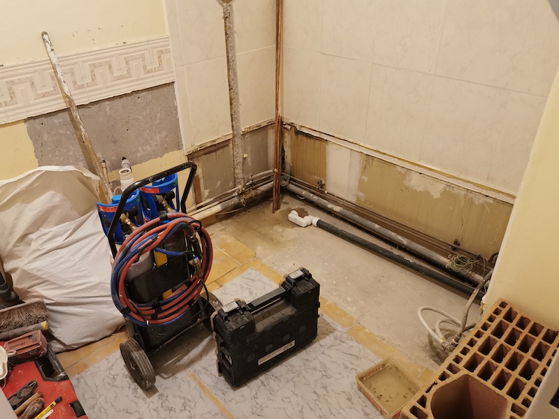 confiez la rénovation de votre salle de bain à bry-sur-marne à nos experts. profitez d’un accompagnement sur-mesure et de réalisations de qualité pour moderniser votre espace selon vos envies.